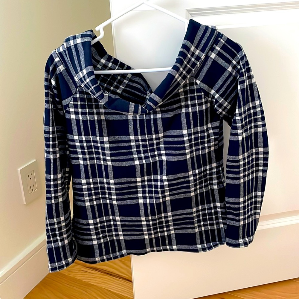 BR sweater